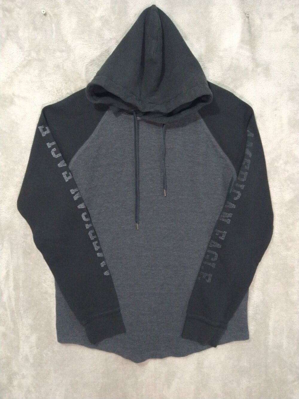 American Eagle Hoodie Mens Medium Tall Gray Black Waffle Knit Sleeve Logo